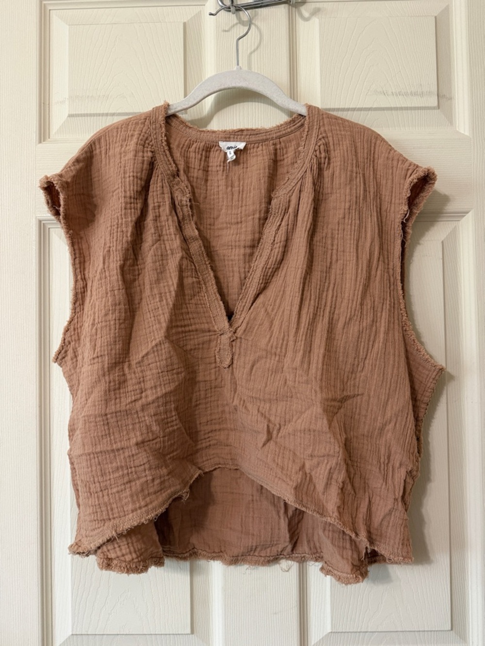 Aerie Sleeveless Cotton Gauze V-Neck Muscle Tank in Warm Mauve-Brown